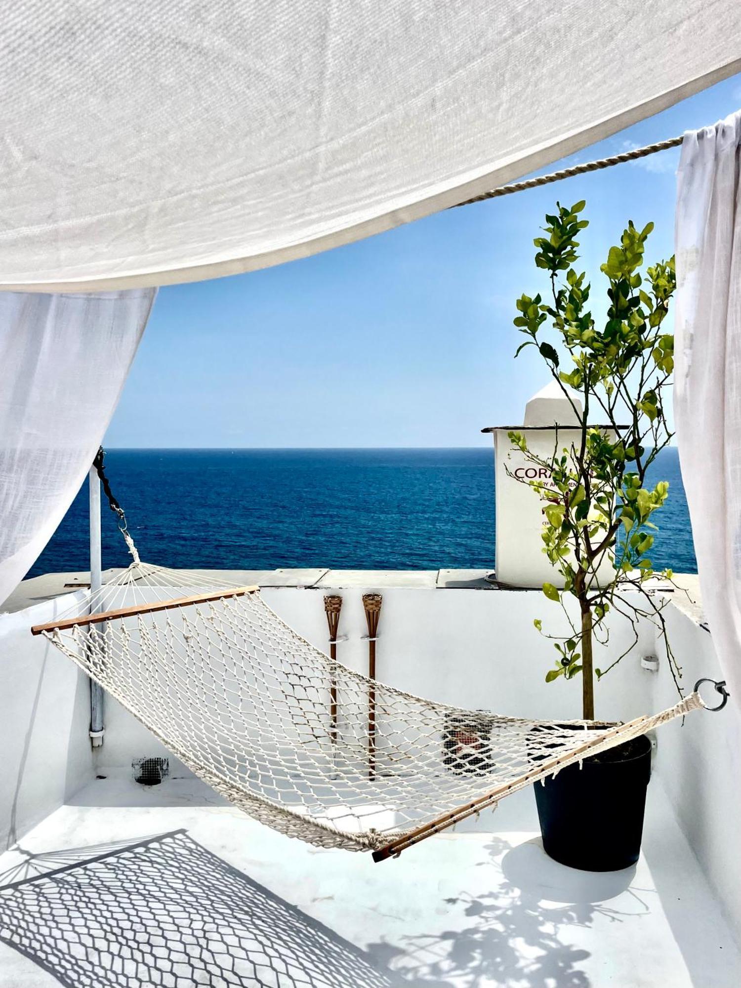 Corallini Luxury Apartments - Boke Apartment شيرفو المظهر الخارجي الصورة